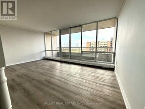 Building Photo - 25 Four Winds Dr