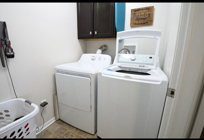 Foto del edificio - 8311 S 35th St