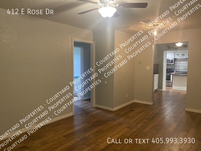 Photo - 412 E Rose Dr- House