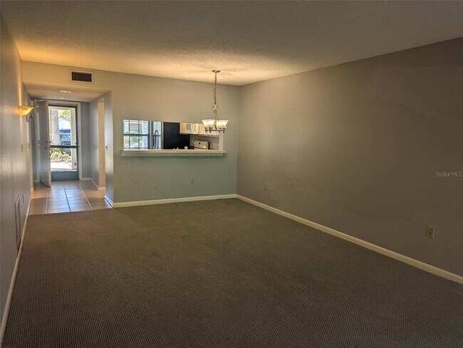 Building Photo - 4837 Winslow Beacon
