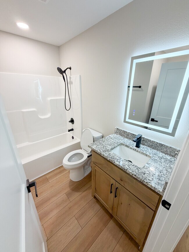 Foto del edificio - 306 Stone Cottage Dr