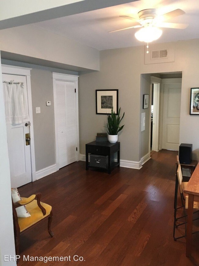 Building Photo - 3161 Roger Pl