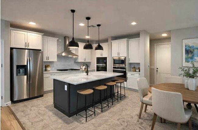 Building Photo - 1928 W Chisum Trl