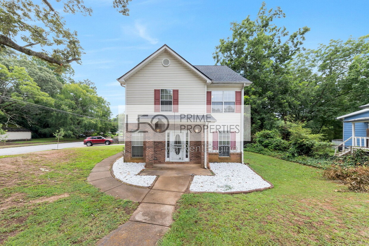 Photo - 1072 Victory Drive Southwest
