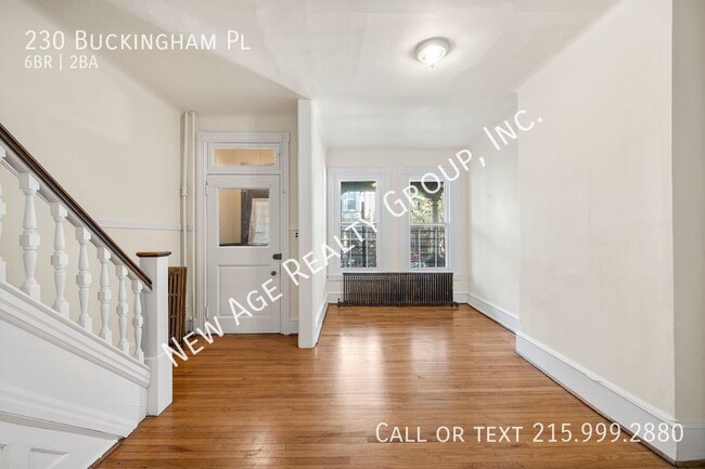 Building Photo - Six Bedroom House in University City