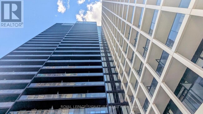 Building Photo - 20 Edward St