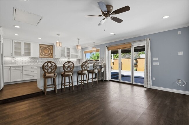 Building Photo - 1184 Devonshire Dr