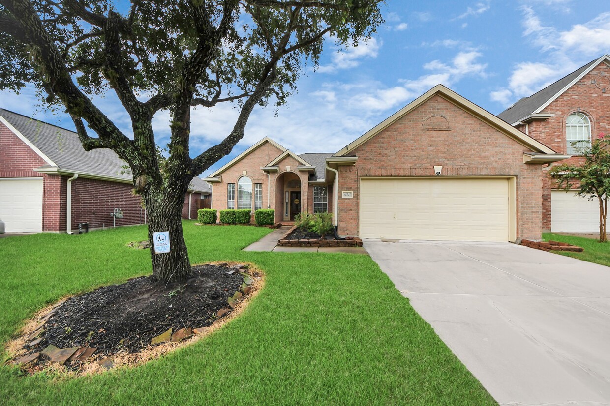 Primary Photo - 11514 Mill Bridge Ct