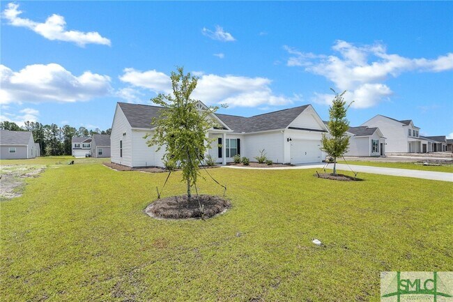 Building Photo - 117 Susan Dr