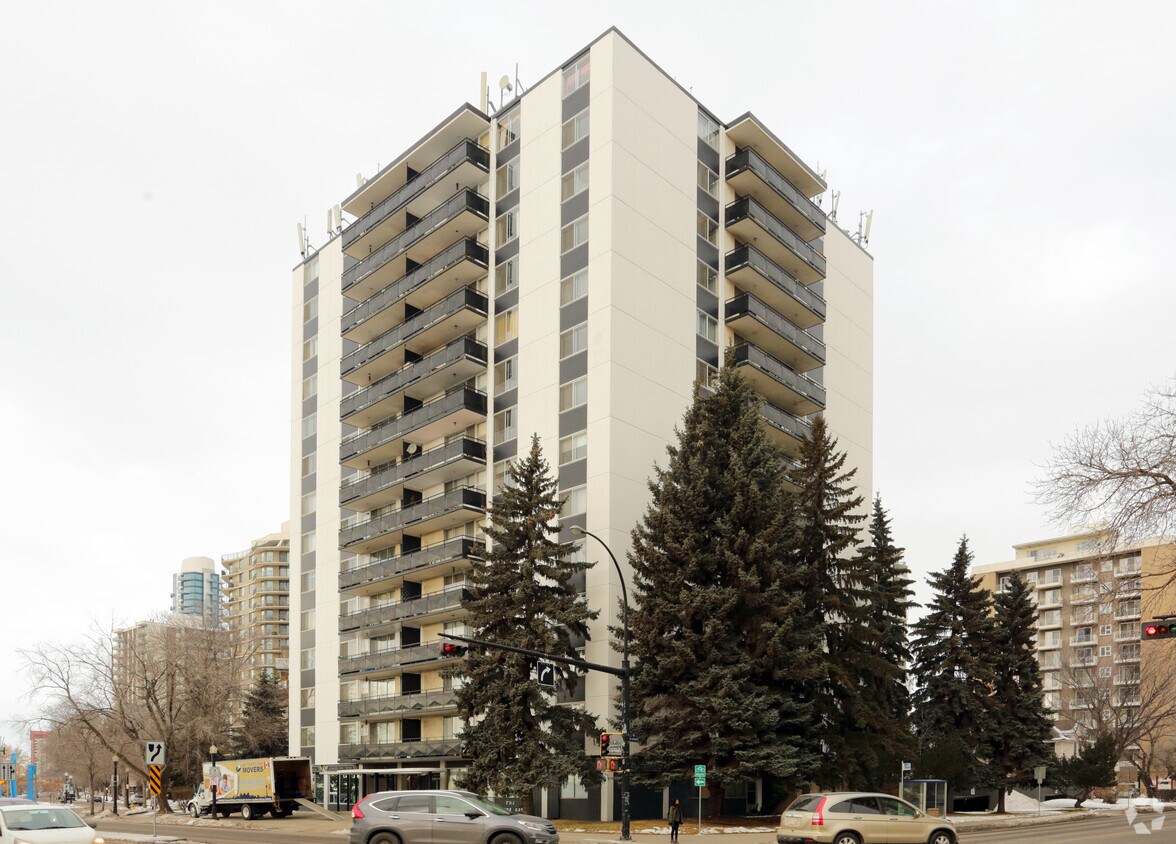 Windsor Arms Apartments 11610 100 Ave NW Edmonton, AB