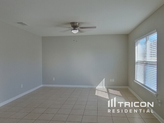 Foto del edificio - 10017 Iron Ridge Drive Fort Worth TX