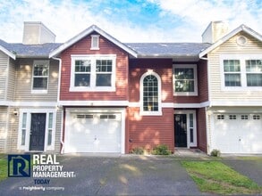 Building Photo - 10504 140th St Ct E