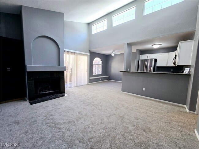 Foto del edificio - 9325 W Desert Inn Rd