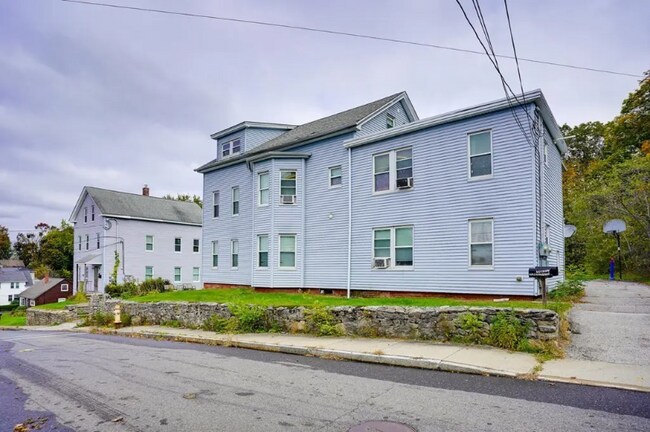 Building Photo - 31-33 5th Ave