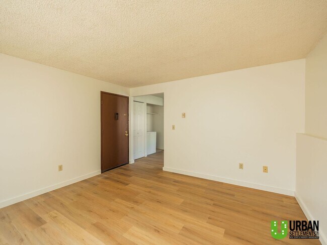 Foto del edificio - 13211 E Skyview Ave