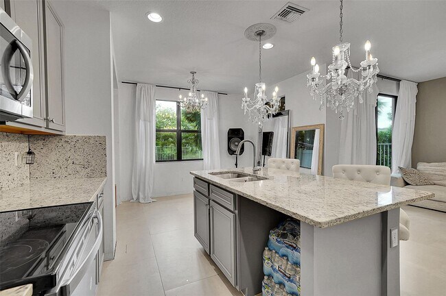 Foto del edificio - 455 NW 33rd Ln