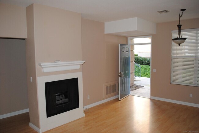 Building Photo - 12575 Ruette Alliante
