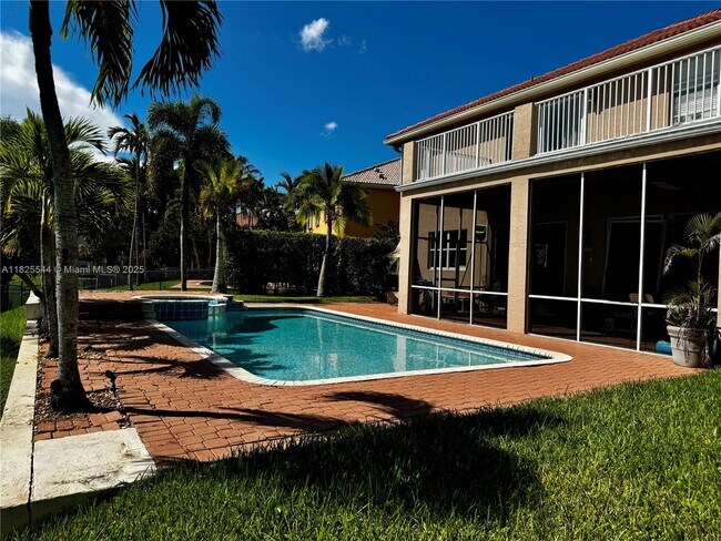 Foto del edificio - 122 SW 164th Terrace