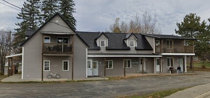 Building Photo - 81-81 Rue Principale