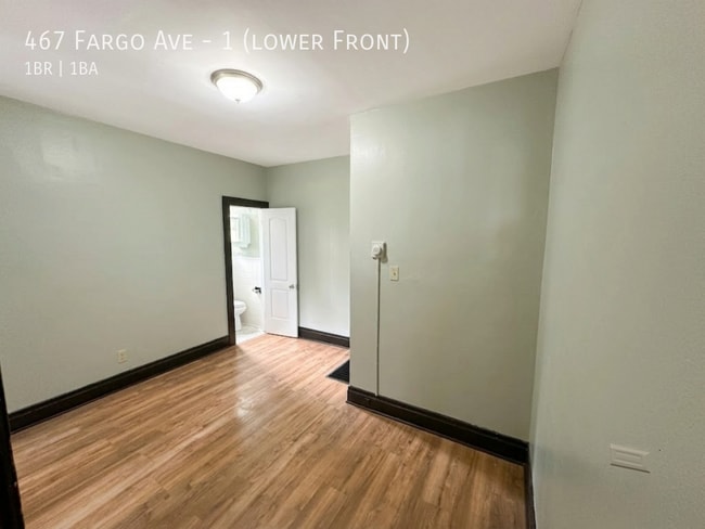 Building Photo - 467 Fargo Ave
