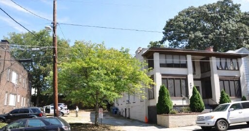 Foto del edificio - 691 NE Durant Pl