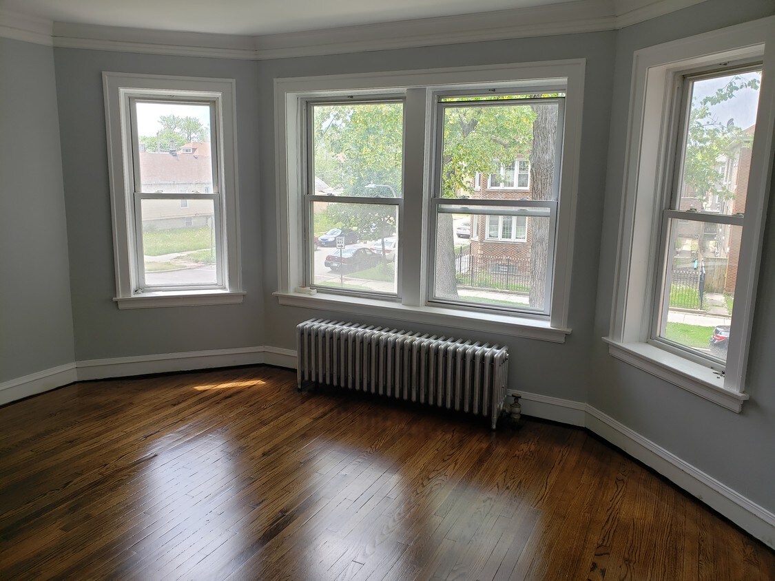 Sala de estar - 6757 S Artesian Ave