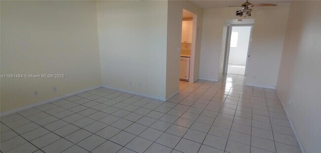 Foto del edificio - 1400 NE 54th St