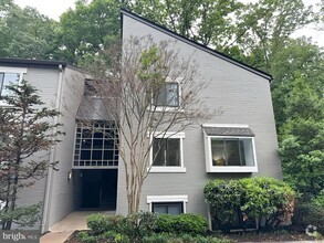 Building Photo - 11739 Ledura Ct
