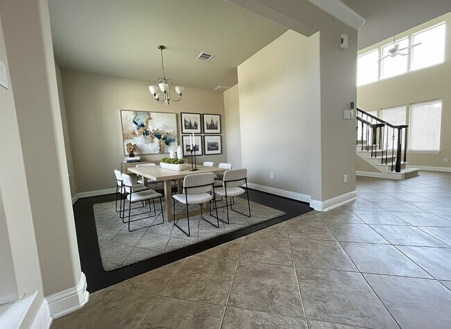 Foto del edificio - 307 Maverick Run Ct