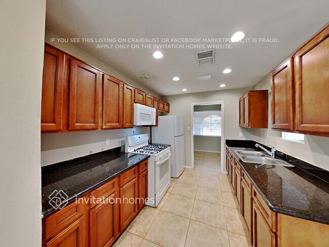 Foto del edificio - 402 N 47th Pl