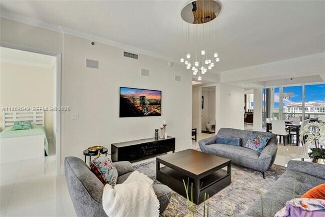 Foto del edificio - 16001 Collins Ave