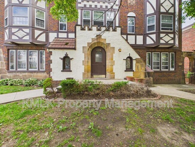 Foto del edificio - 1346 Kenilworth Ave