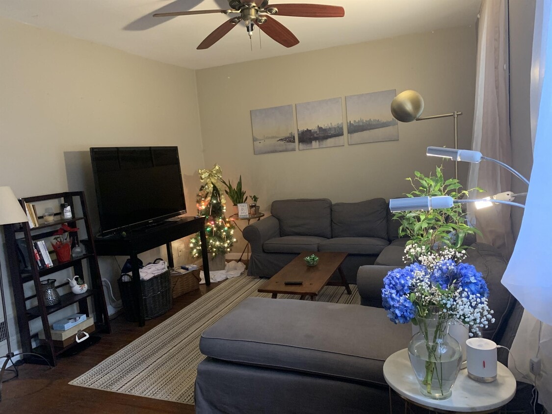 Photo - 1240 Half St SW (Washington, DC)