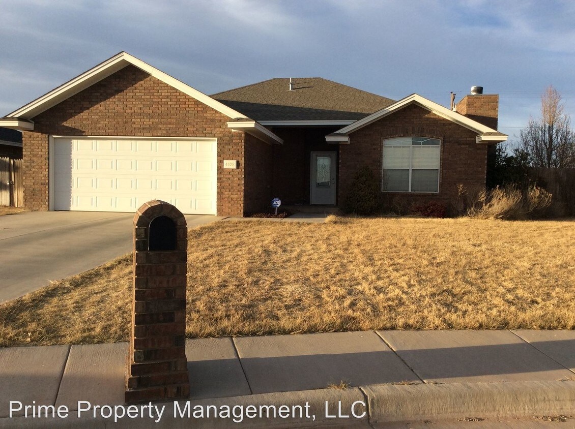 Primary Photo - 4428 Sandstone Dr