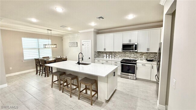 Foto del edificio - 7293 Birchmore St