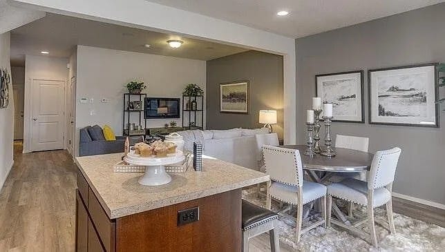 Foto principal - 1402 NE 85th Way