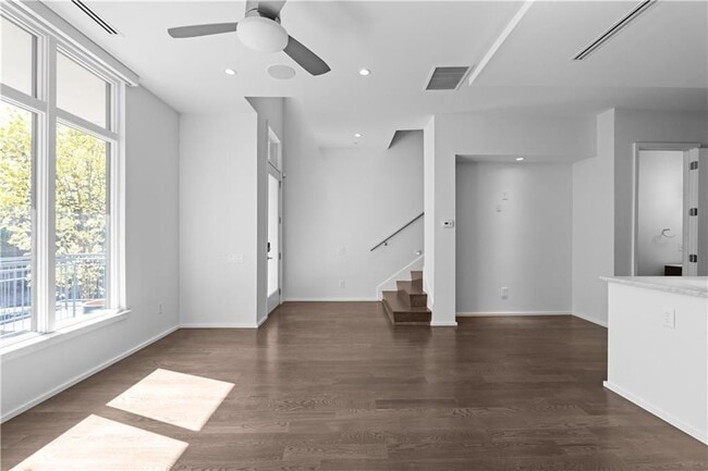 Foto del edificio - 785 Piedmont Ave NE