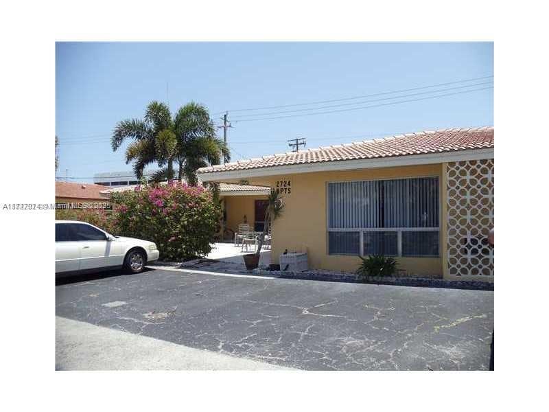 Foto principal - 2724 NE 32nd St