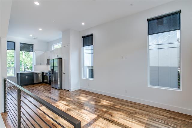 Foto del edificio - 5915 Hudson St