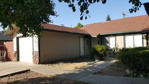 Primary Photo - 310 Camellia Way