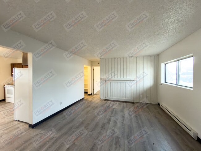 Foto del edificio - Ealges Nest Apartments