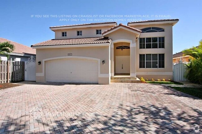 Building Photo - 4061 SW 148th Pl