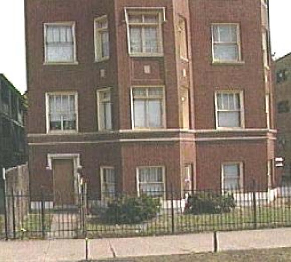 Primary Photo - 8221-8225 S Ellis Ave