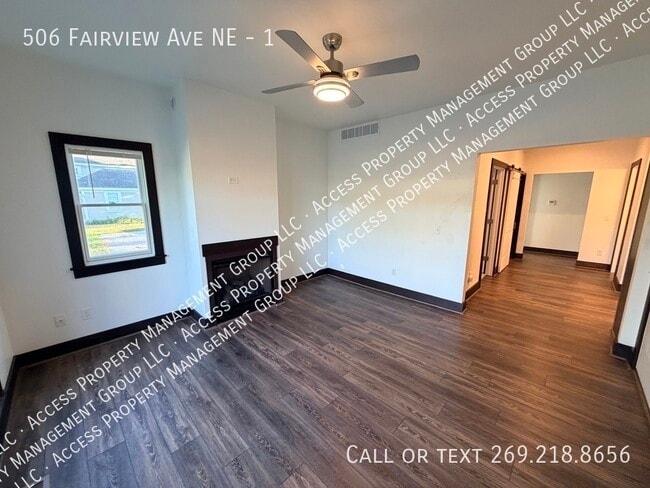 Building Photo - 506 Fairview Ave NE