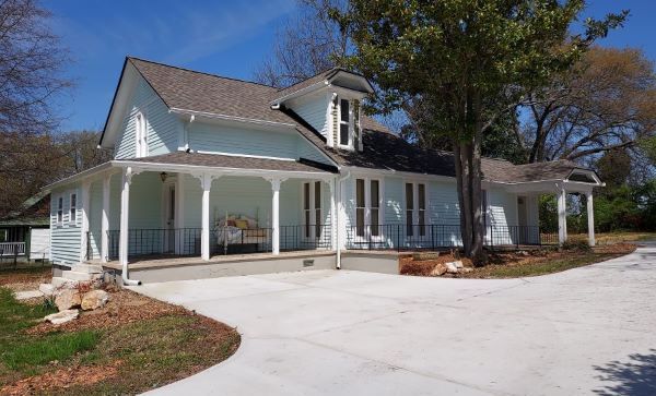 Primary Photo - 134 Marble Mill Rd NW