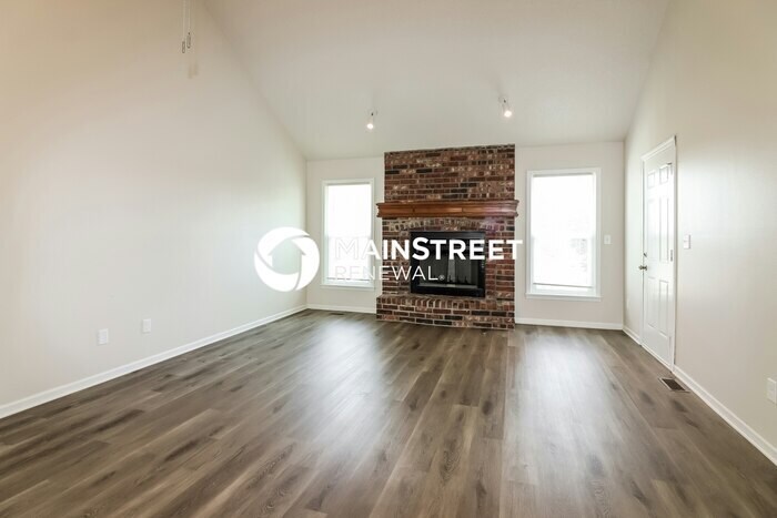 Foto principal - 3 Bedroom Pet-Friendly Home in LEES SUMMIT...