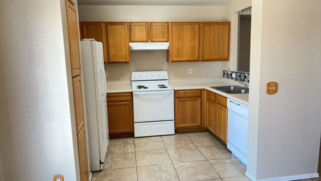 Foto del edificio - 2 bed 2 bath in El Mirage!!