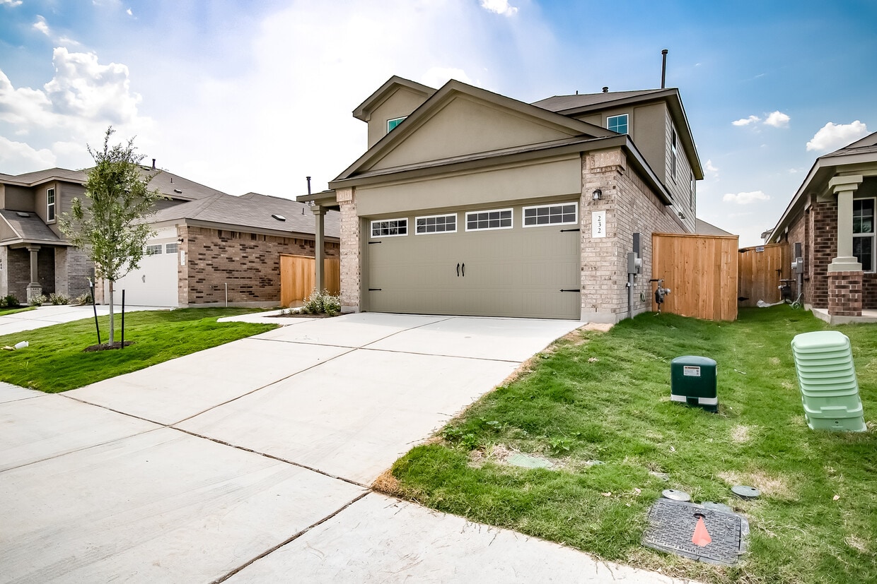 Building Photo - 232 Canley Lp