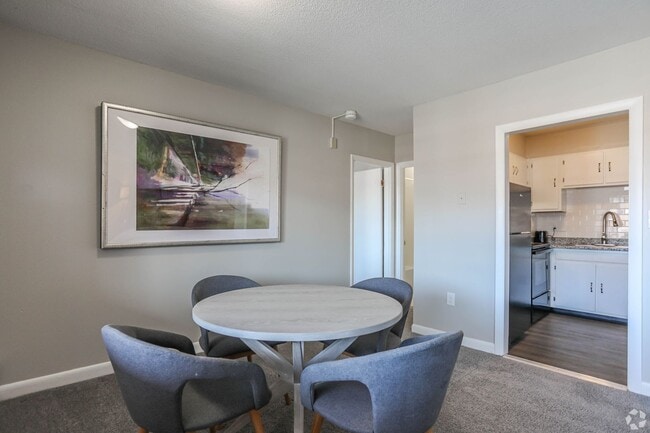 Interior Photo - Lakeview Gardens Apartments