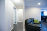 Photo principale - 820 Cumberland Ave S